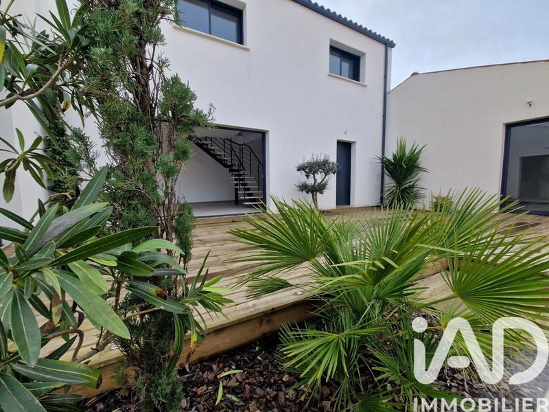 Maison - 142 m² - 5 pièces