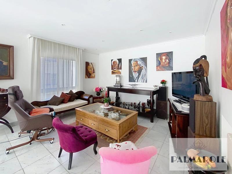 Maison de ville - 228 m² - 6 pièces