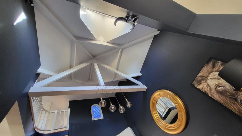 Maison contemporaine - 290 m² - 8 pièces