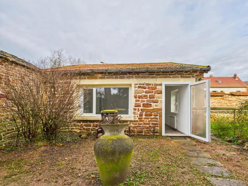 Maison - 281 m² - 11 pièces