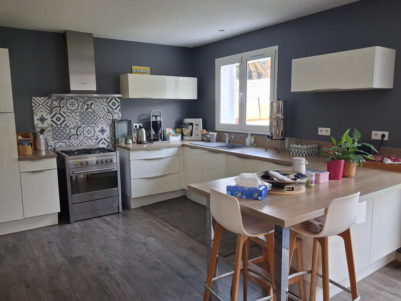 Maison - 140 m² - 5 pièces