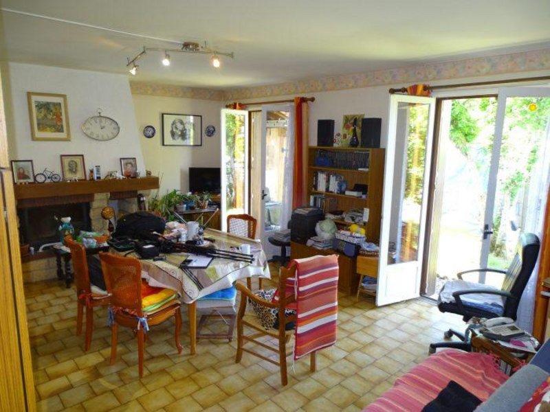 Maison - 92 m² - 5 pièces