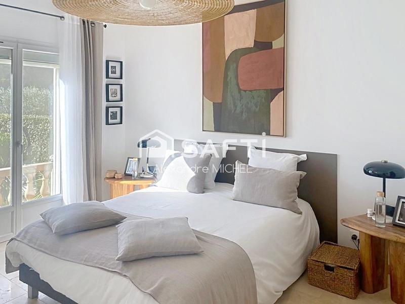 Villa - 200 m² - 6 pièces