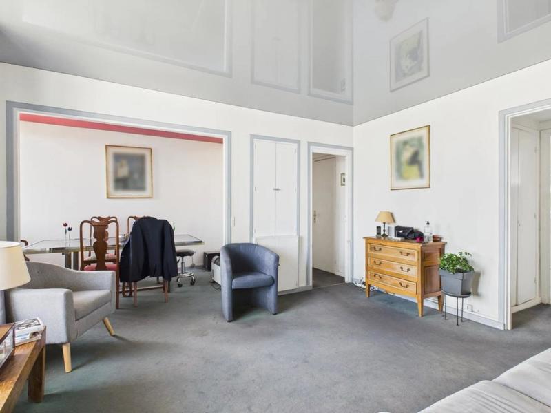 Appartement - 90 m² - 6 pièces