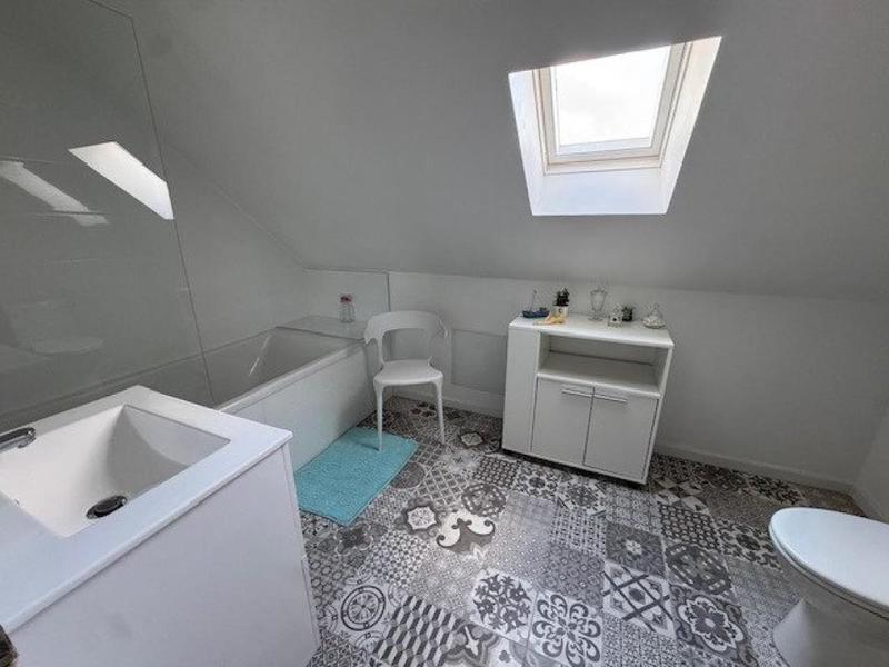 Maison traditionnelle - 140 m² - 7 pièces