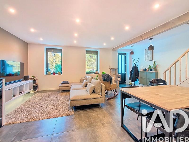 Maison - 97 m² - 4 pièces