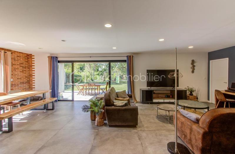 Maison - 130 m² - 5 pièces