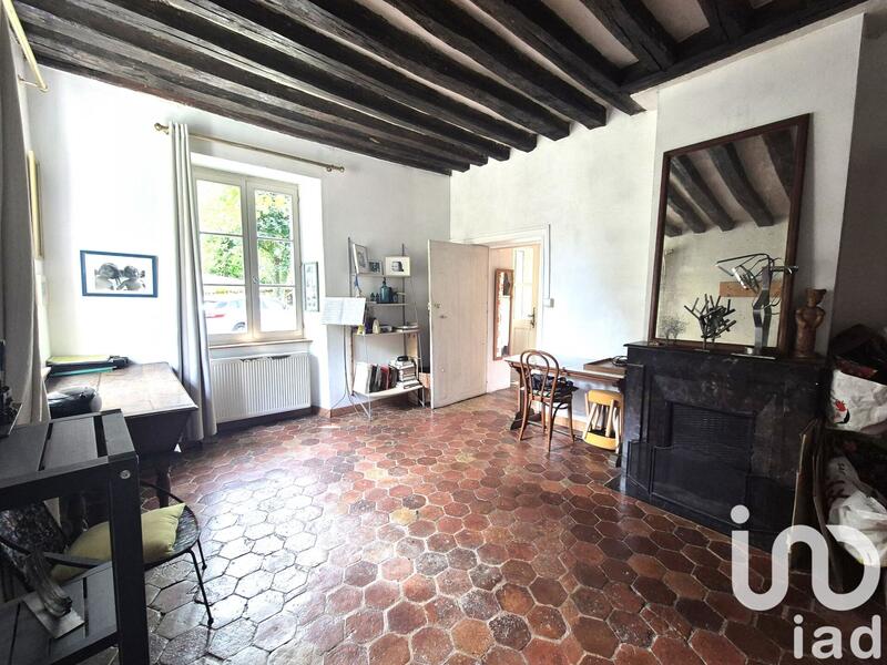 Maison - 168 m² - 8 pièces