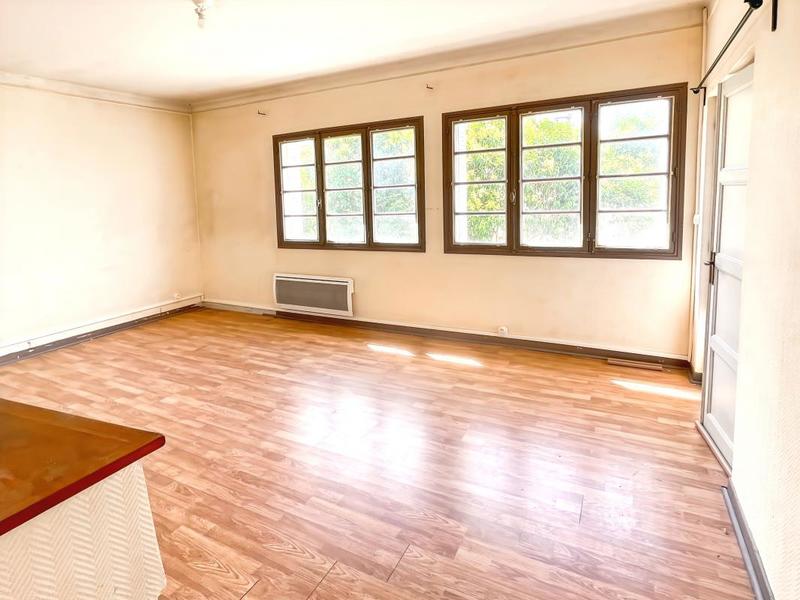 Maison - 189 m² - 6 pièces