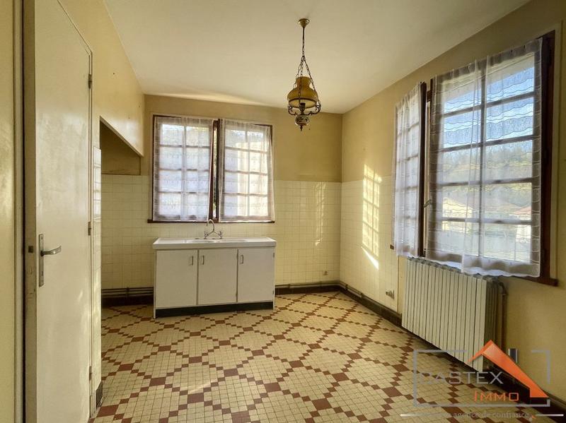 Maison - 152 m² - 7 pièces