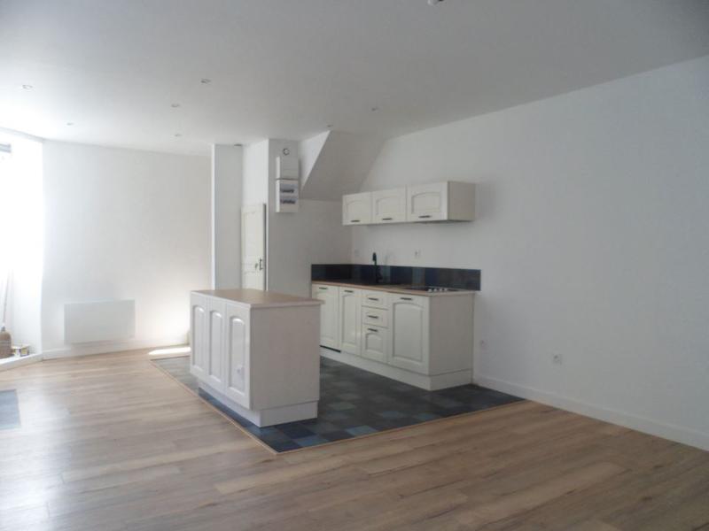 Maison traditionnelle - 66 m² - 3 pièces