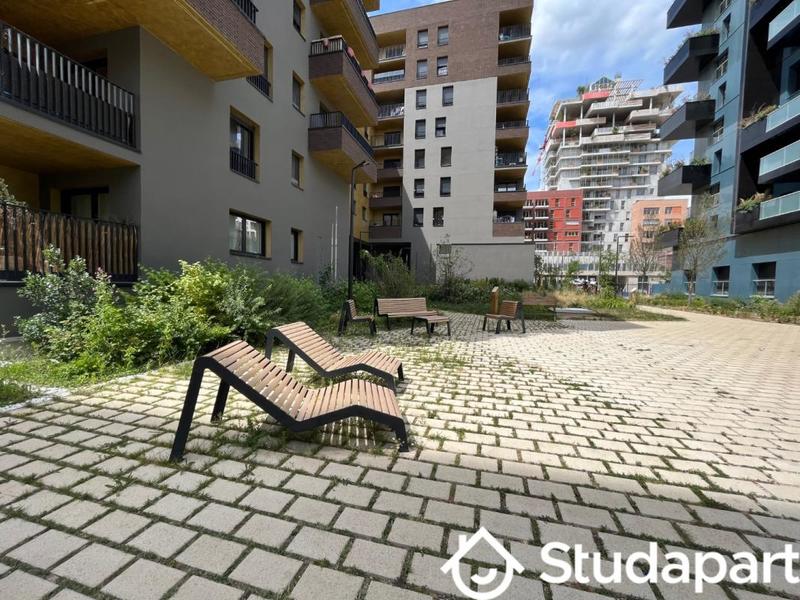 Chambre - 16 m² - 1 pièce