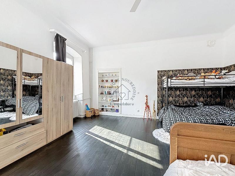 Maison - 167 m² - 4 pièces