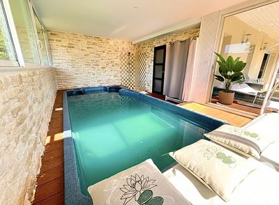 Maison - 160 m² - 6 pièces