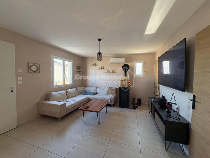 Maison - 95 m² - 4 pièces