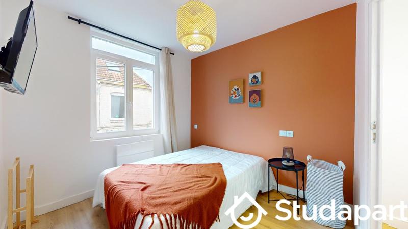 Chambre - 10 m² - 1 pièce