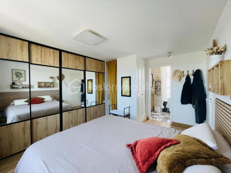 Hôtel particulier - 252 m² - 15 pièces