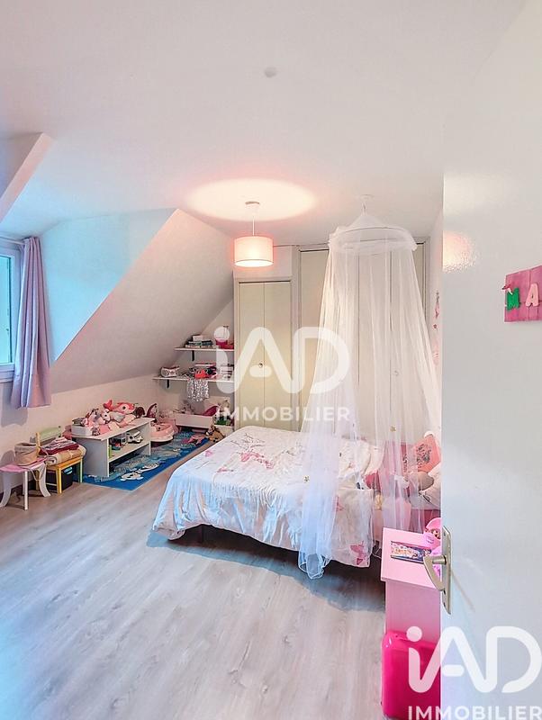 Maison - 167 m² - 7 pièces