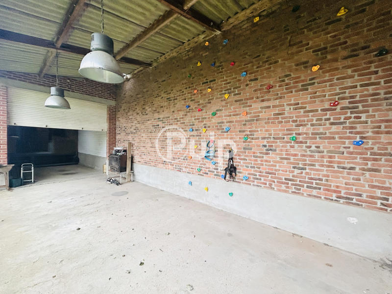 Propriété - 162 m² - 10 pièces