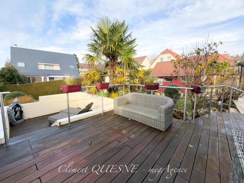 Maison - 116 m² - 6 pièces