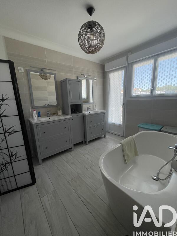 Maison - 126 m² - 4 pièces