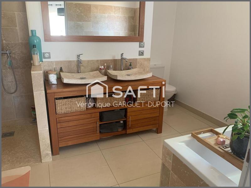 Maison - 151 m² - 5 pièces