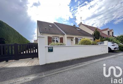 Maison - 155 m² - 8 pièces