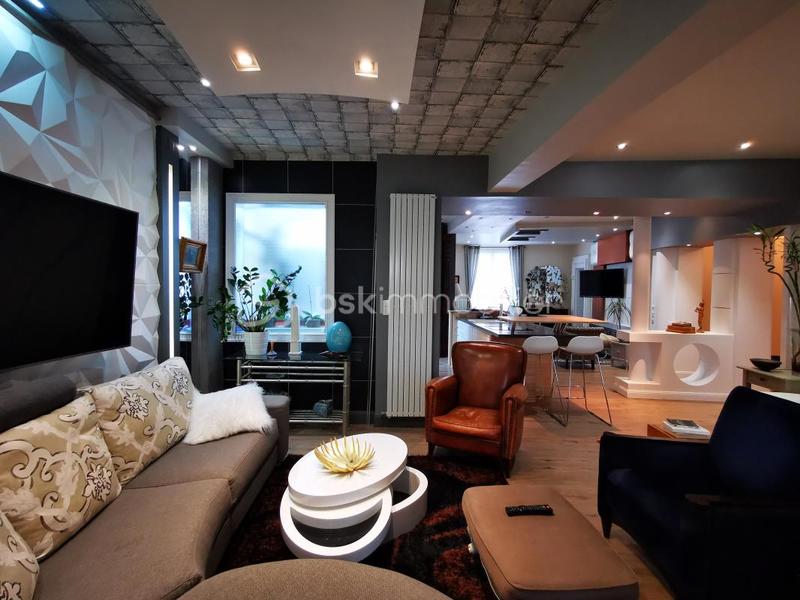 Immeuble - 345 m² - 13 pièces