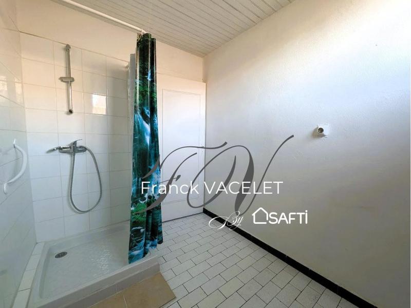 Maison - 95 m² - 4 pièces