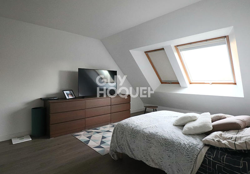 Maison - 140 m² - 5 pièces