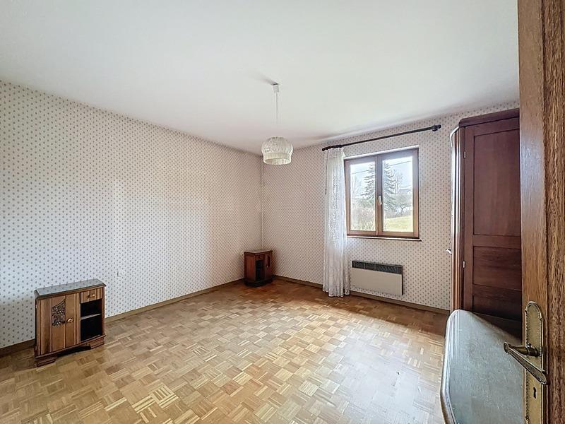 Maison - 186 m² - 8 pièces