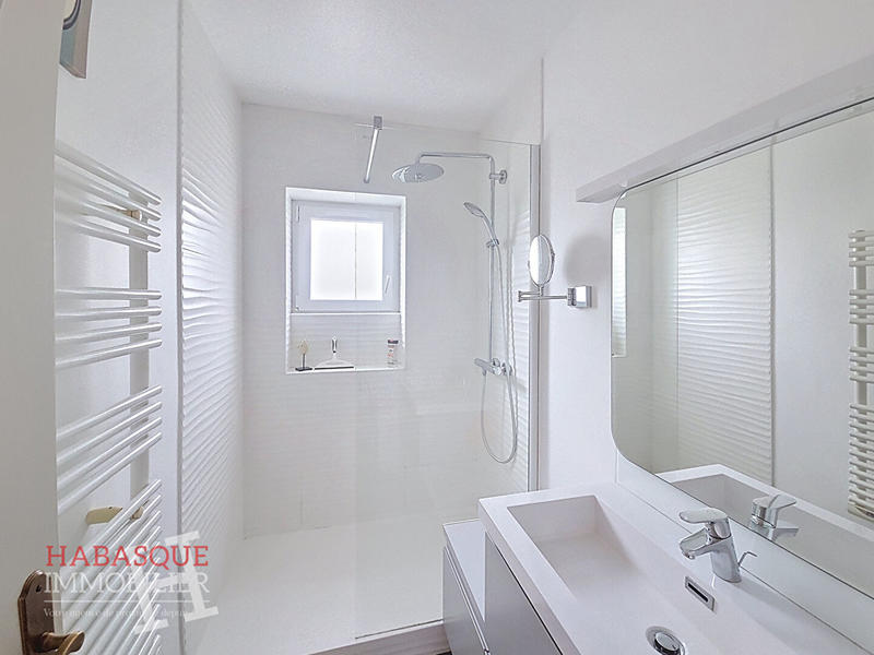 Maison - 130 m² - 7 pièces