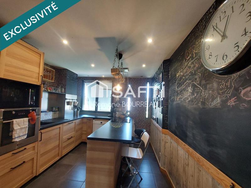 Appartement - 82 m² - 5 pièces