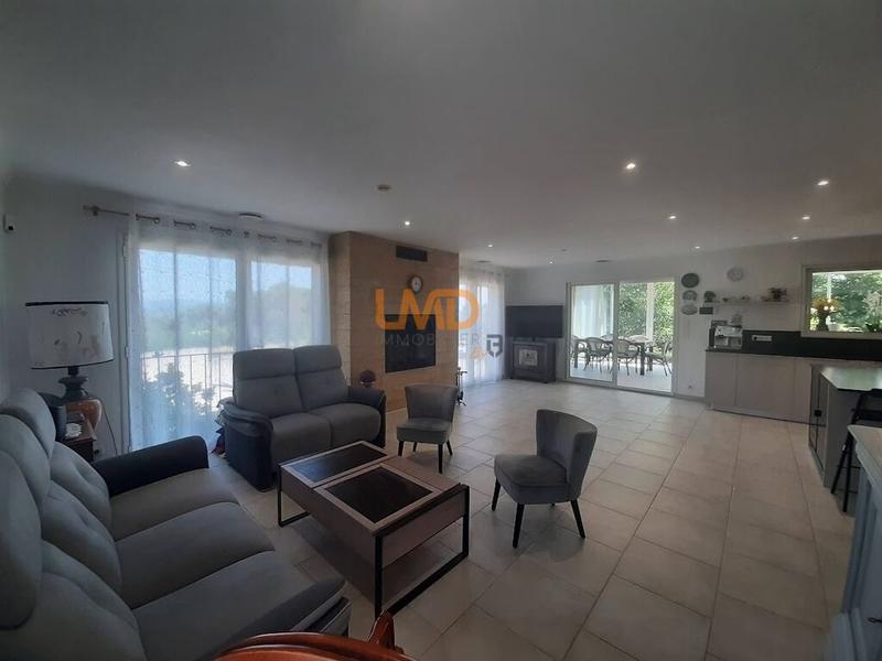 Villa - 153 m² - 5 pièces