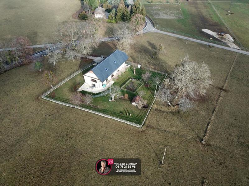 Maison - 320 m² - 7 pièces