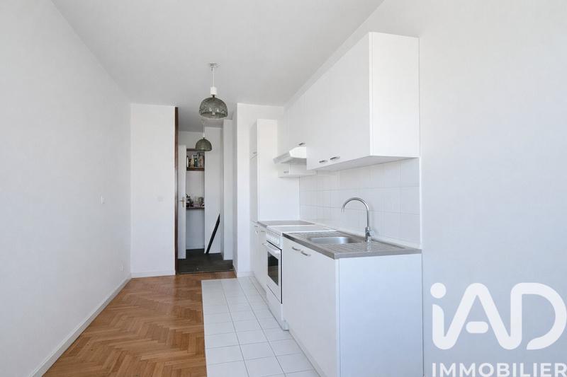 Appartement - 75 m² - 3 pièces