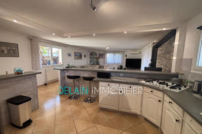 Maison - 135 m² - 4 pièces