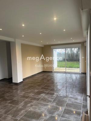 Maison - 105 m² - 5 pièces