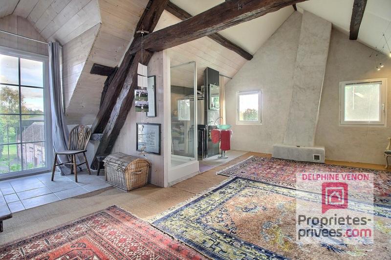 Propriété - 301 m² - 8 pièces