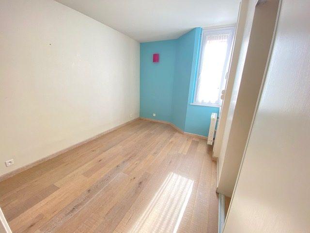 Appartement - 96 m² - 4 pièces