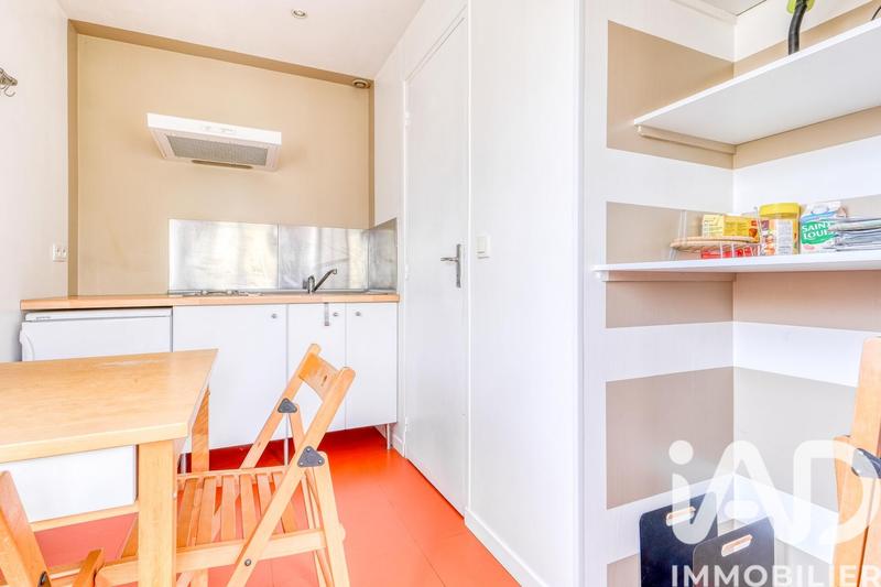 Maison - 224 m² - 9 pièces