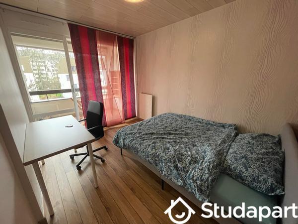 Chambre - 9 m² - 1 pièce