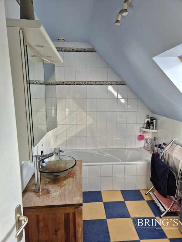 Maison contemporaine - 108 m² - 5 pièces