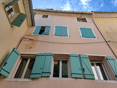 Maison - 230 m² - 10 pièces