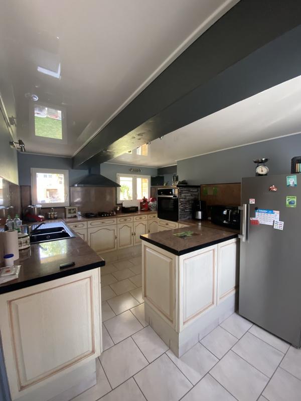 Maison - 225 m² - 7 pièces