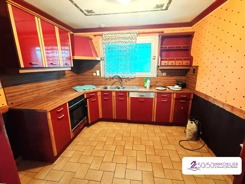 Maison traditionnelle - 137 m² - 5 pièces