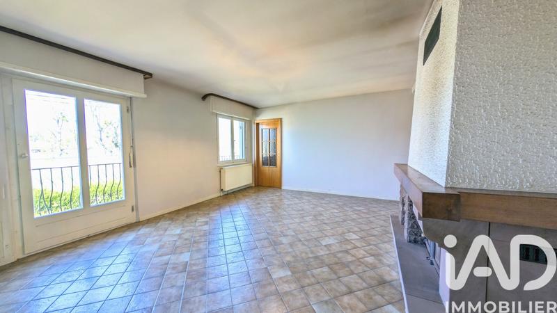 Maison - 212 m² - 8 pièces
