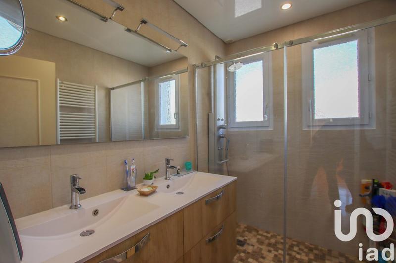 Maison - 160 m² - 7 pièces