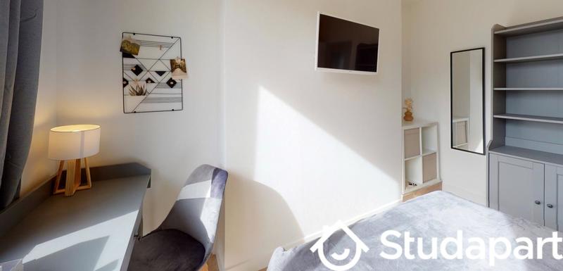 Chambre - 12 m² - 1 pièce