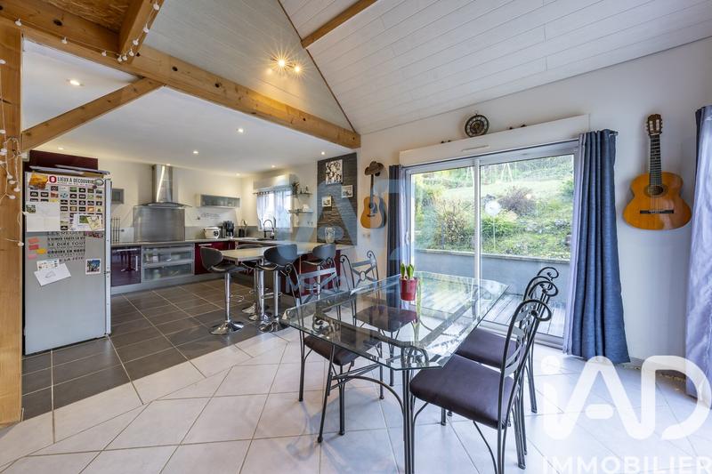 Maison de maîtres - 151 m² - 7 pièces